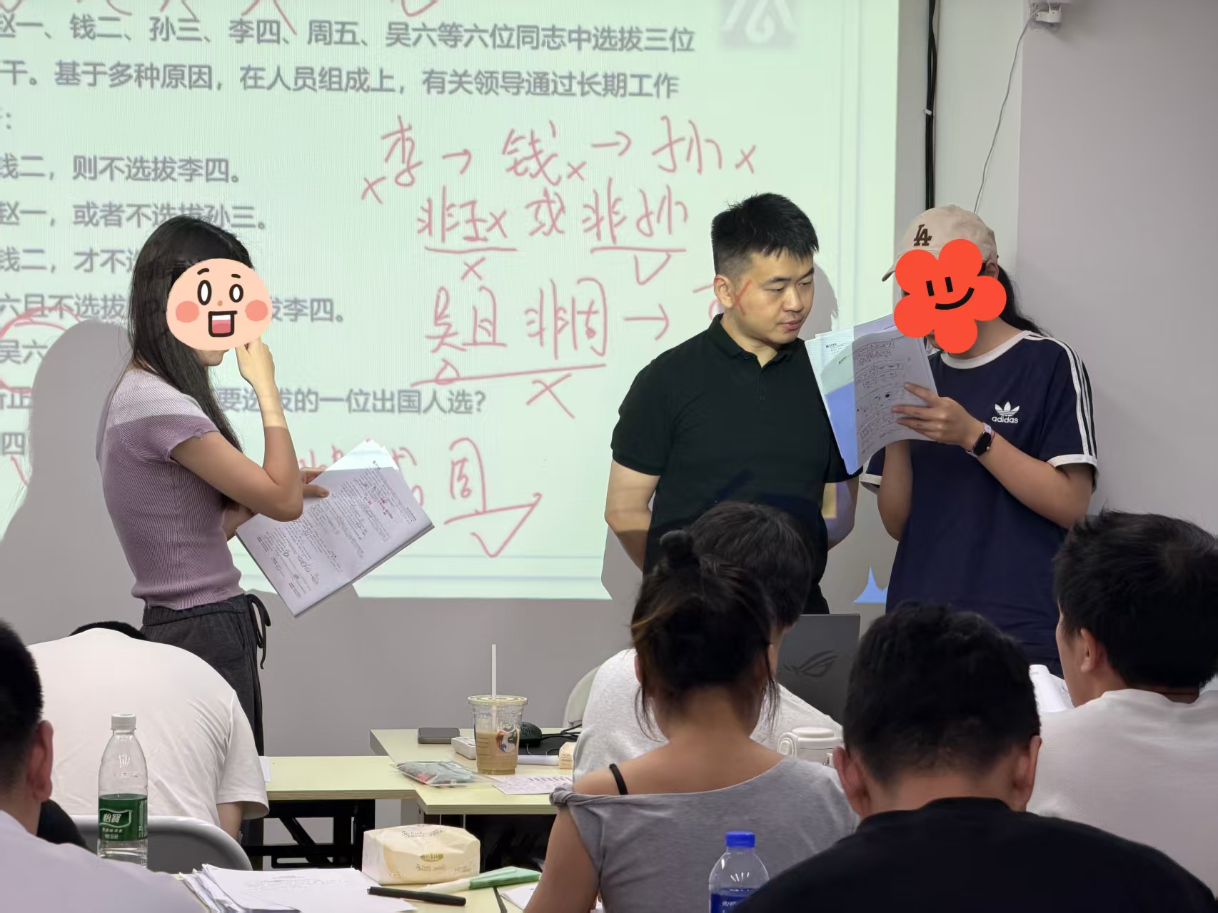 现场讲解.jpg